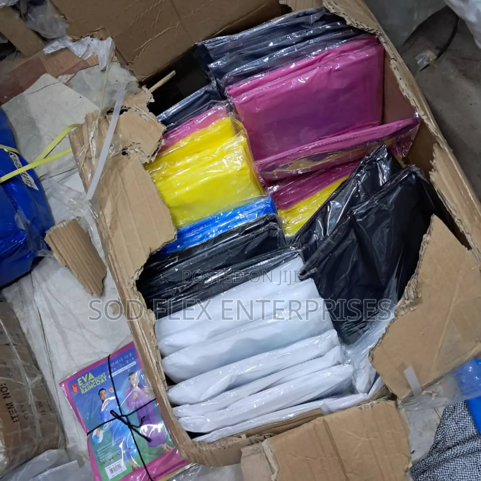 200 Pieces Of Durable Rain Coat