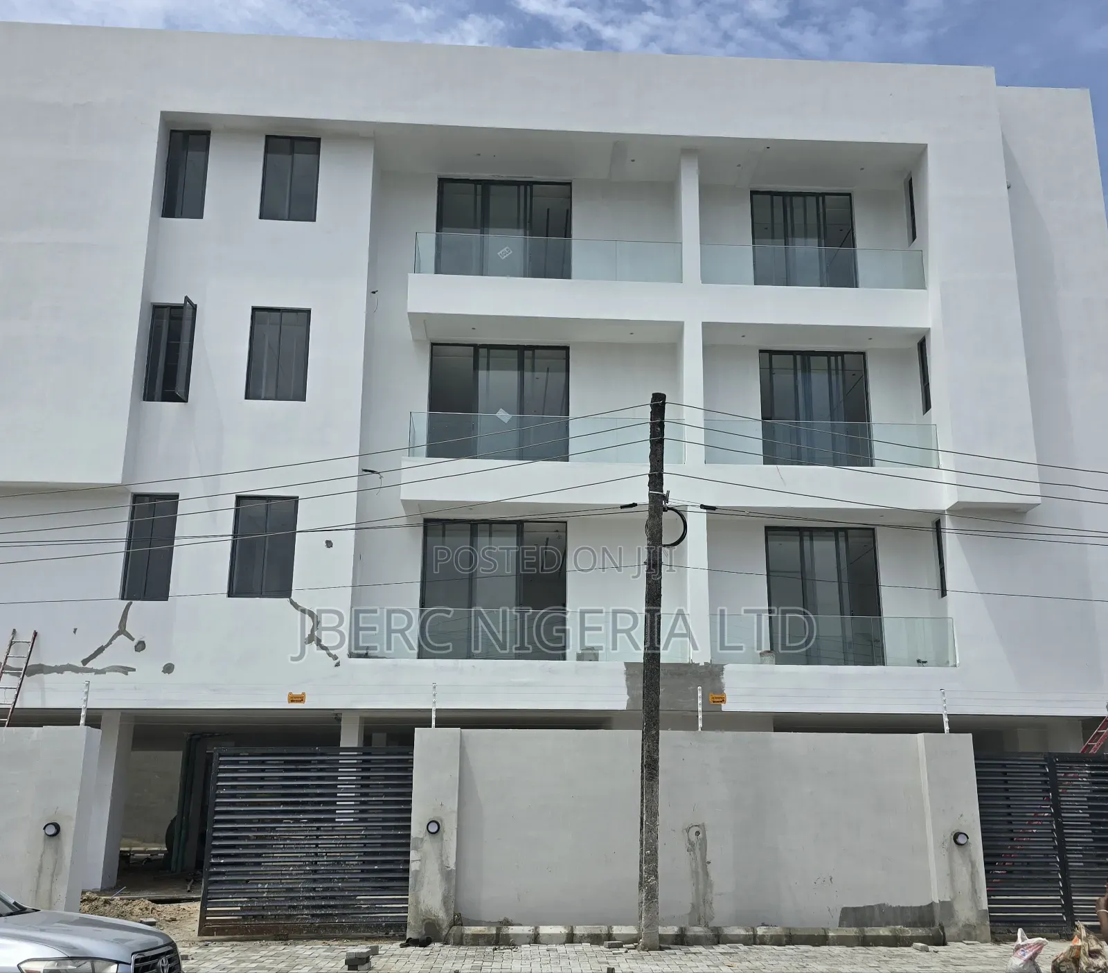 2bdrm Apartment in Oniru By Lekki Right, Victoria Island for sale