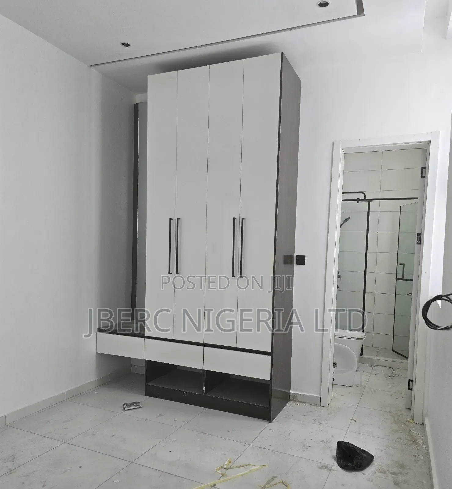 2bdrm Apartment in Oniru By Lekki Right, Victoria Island for sale