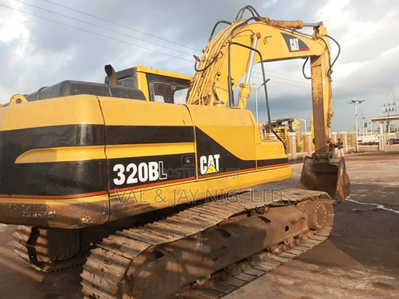 Cat Excavator 320bl - Direct Belgium