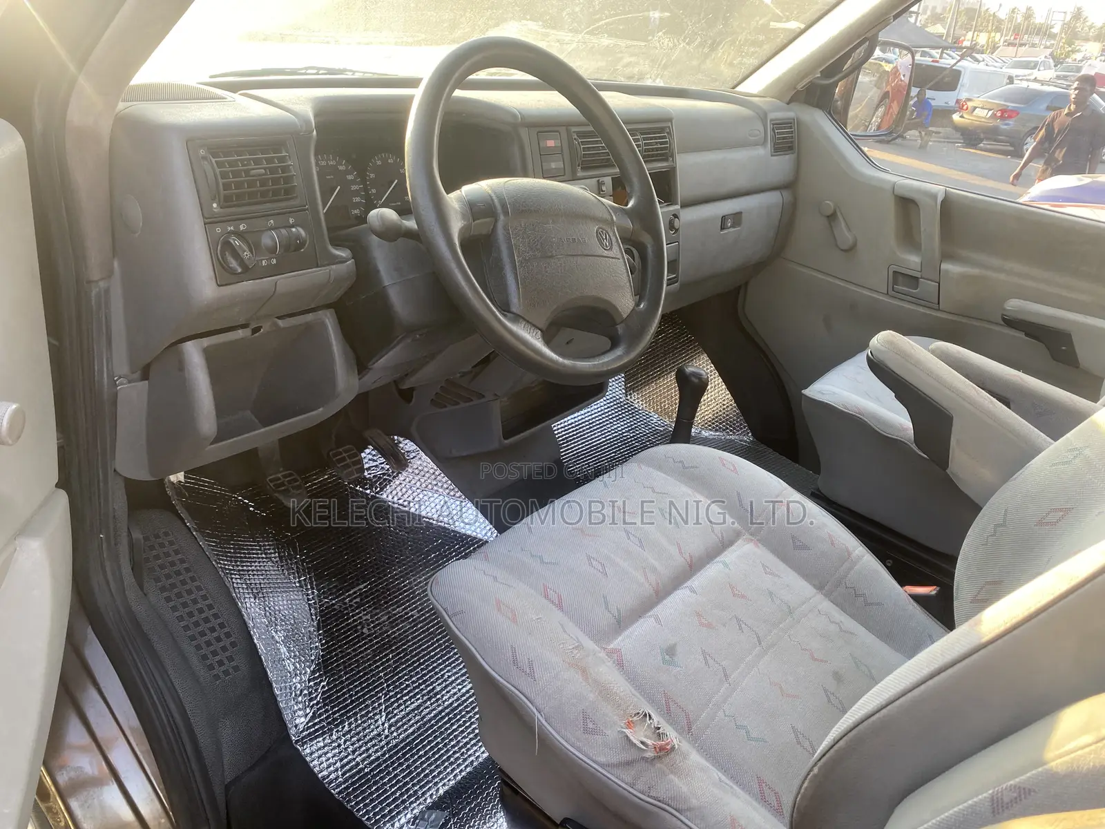 Volkswagen Transporter 2005 Brown