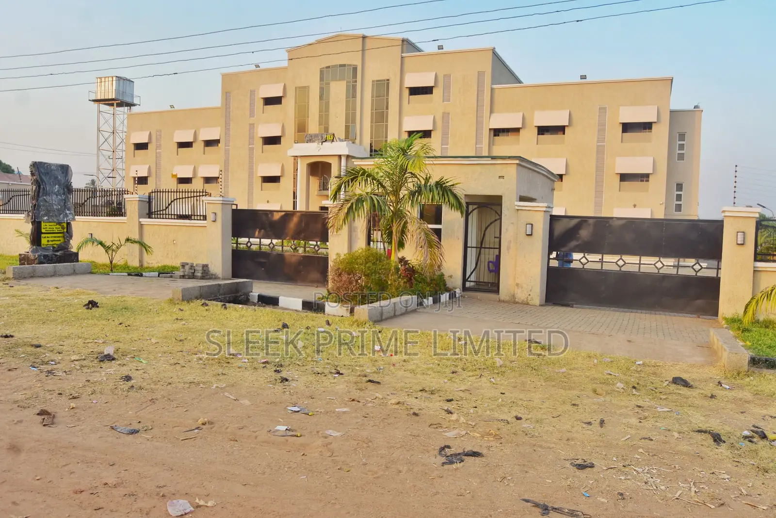Furnished 18bdrm Mansion in Karu for sale