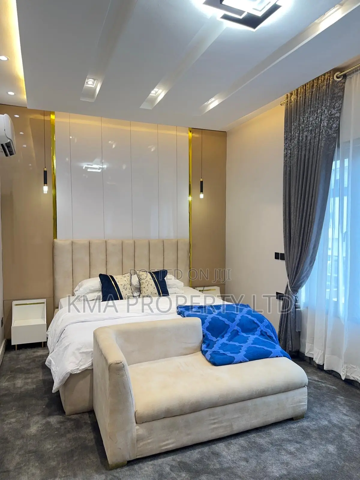 Luxurious 2 Bedroom Apartment With Swimming Pool