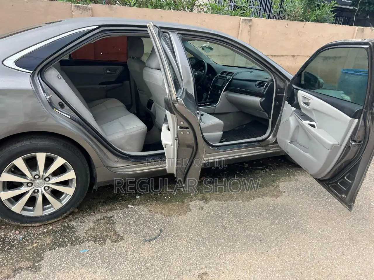 Toyota Camry 2015 Gray
