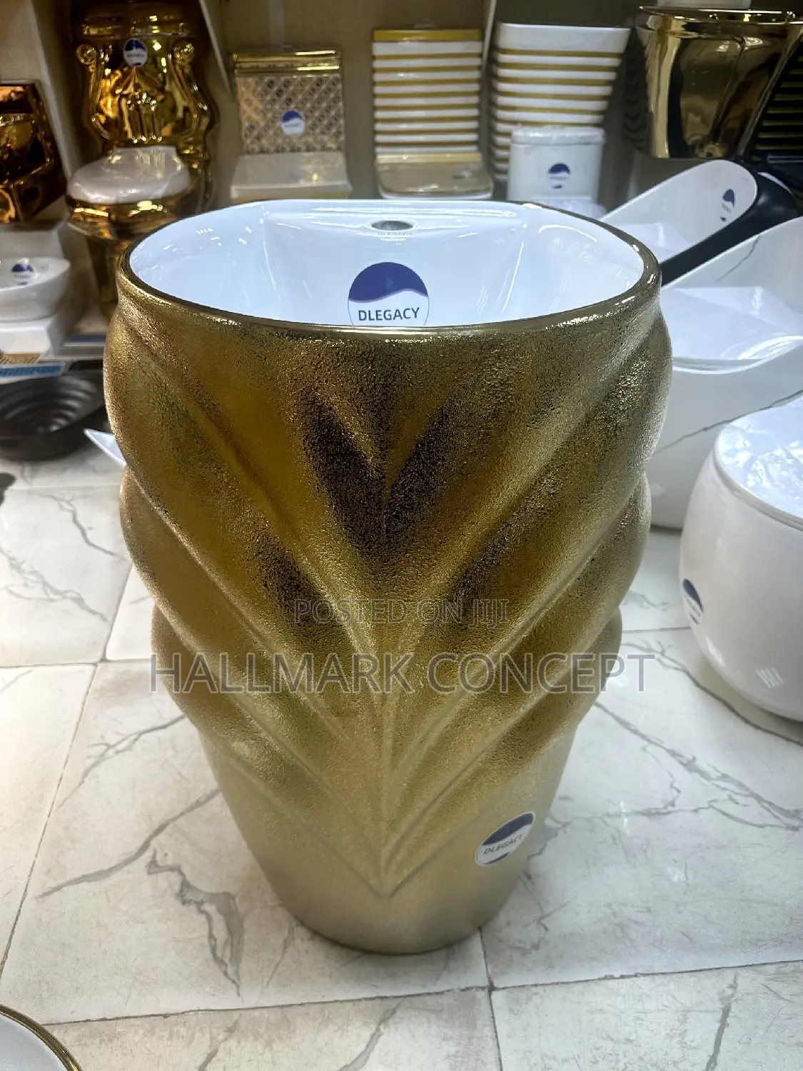 Luxury England Free Standing Basins