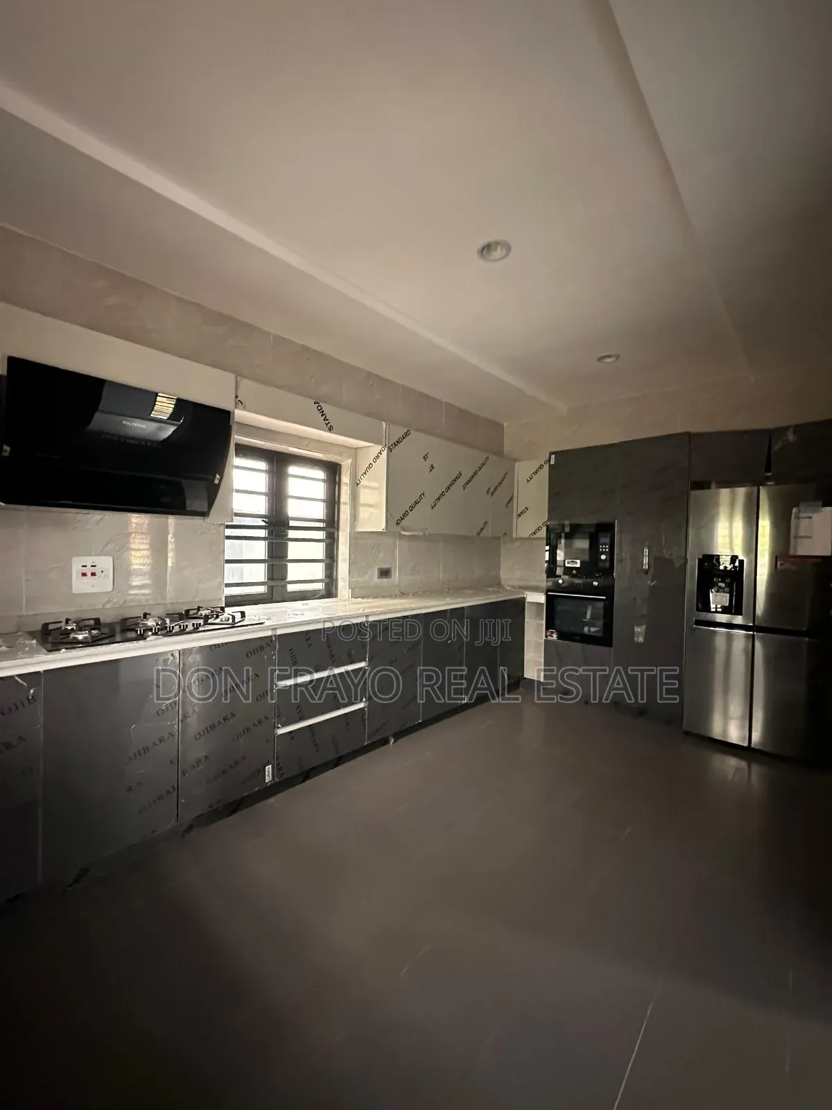4bdrm Duplex in Onireke Gra, Jericho for sale