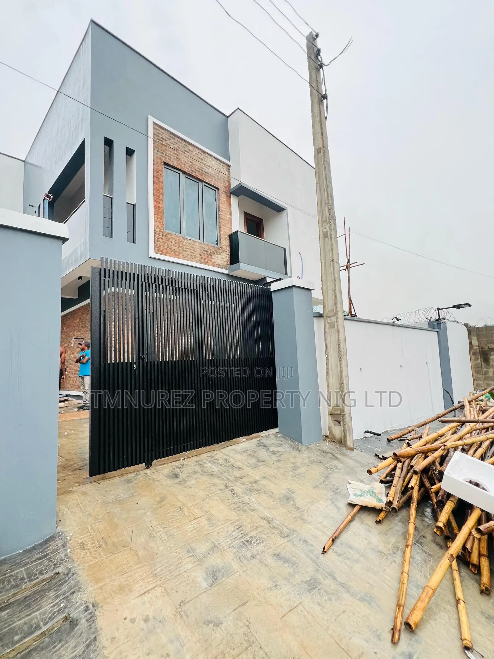 4bdrm Duplex in Agege, Oko-Oba for sale