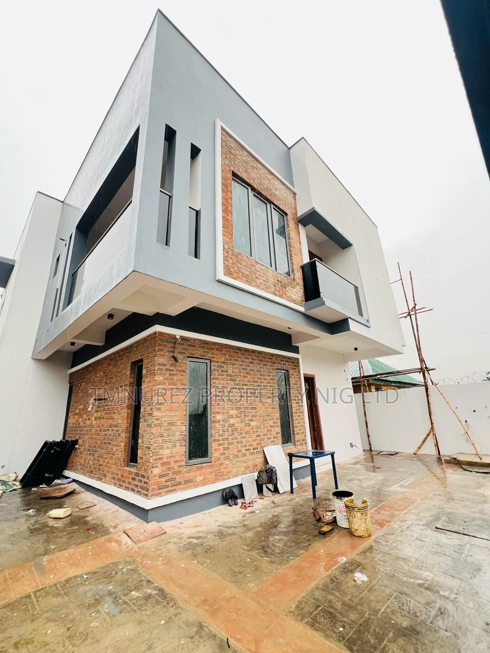 4bdrm Duplex in Agege, Oko-Oba for sale