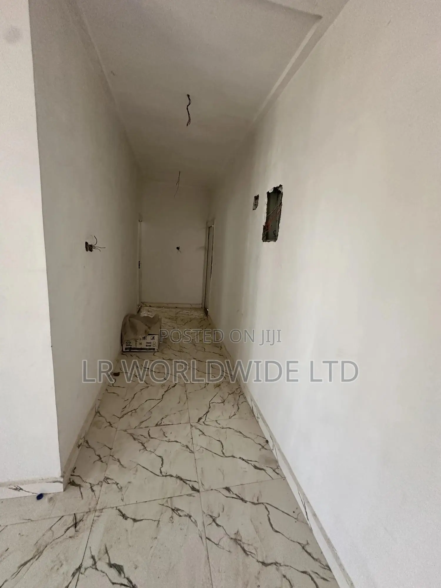 3bdrm Block of Flats in Lugbe District for sale