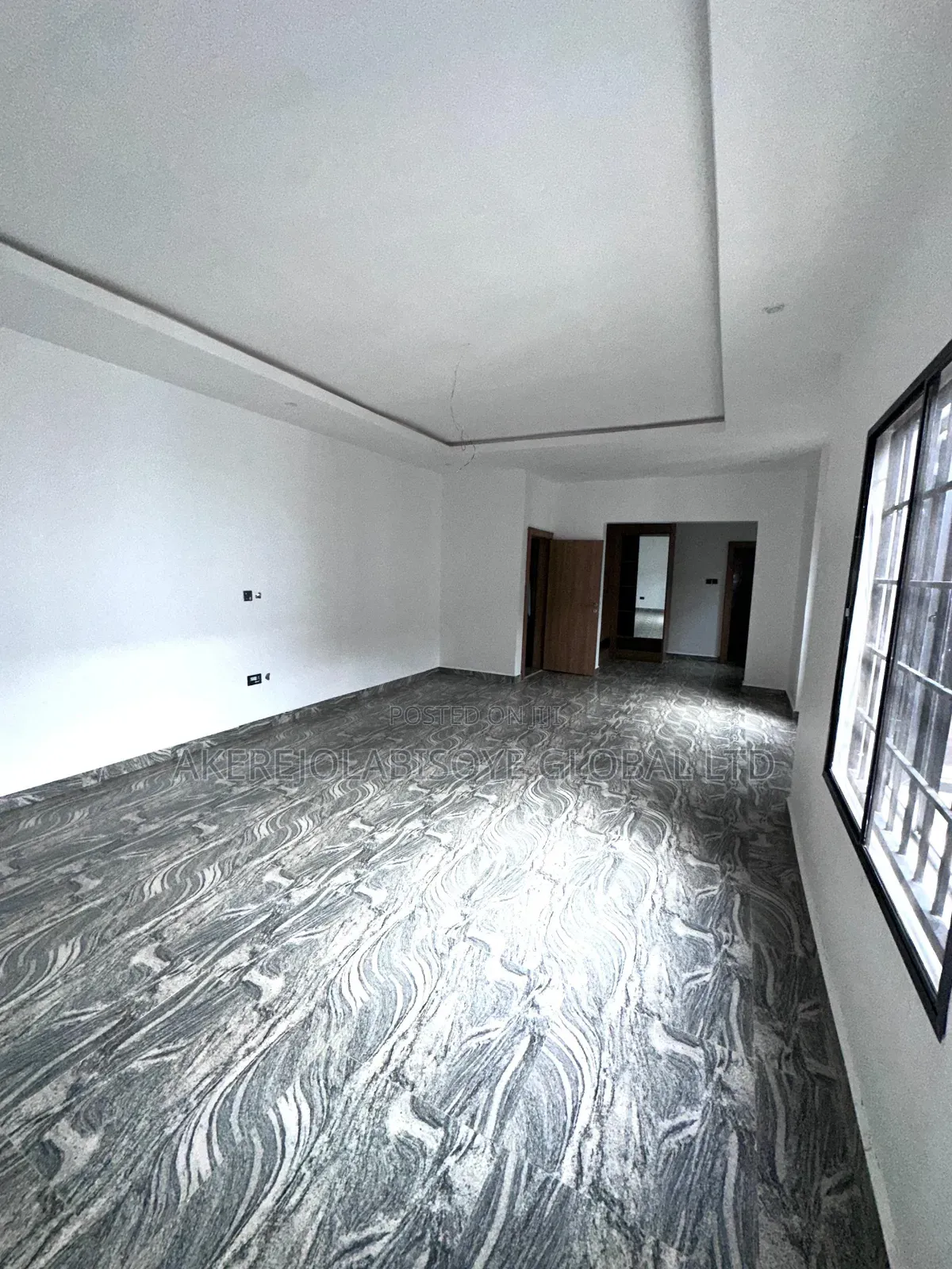 5bdrm Duplex in Guzape Abuja for sale
