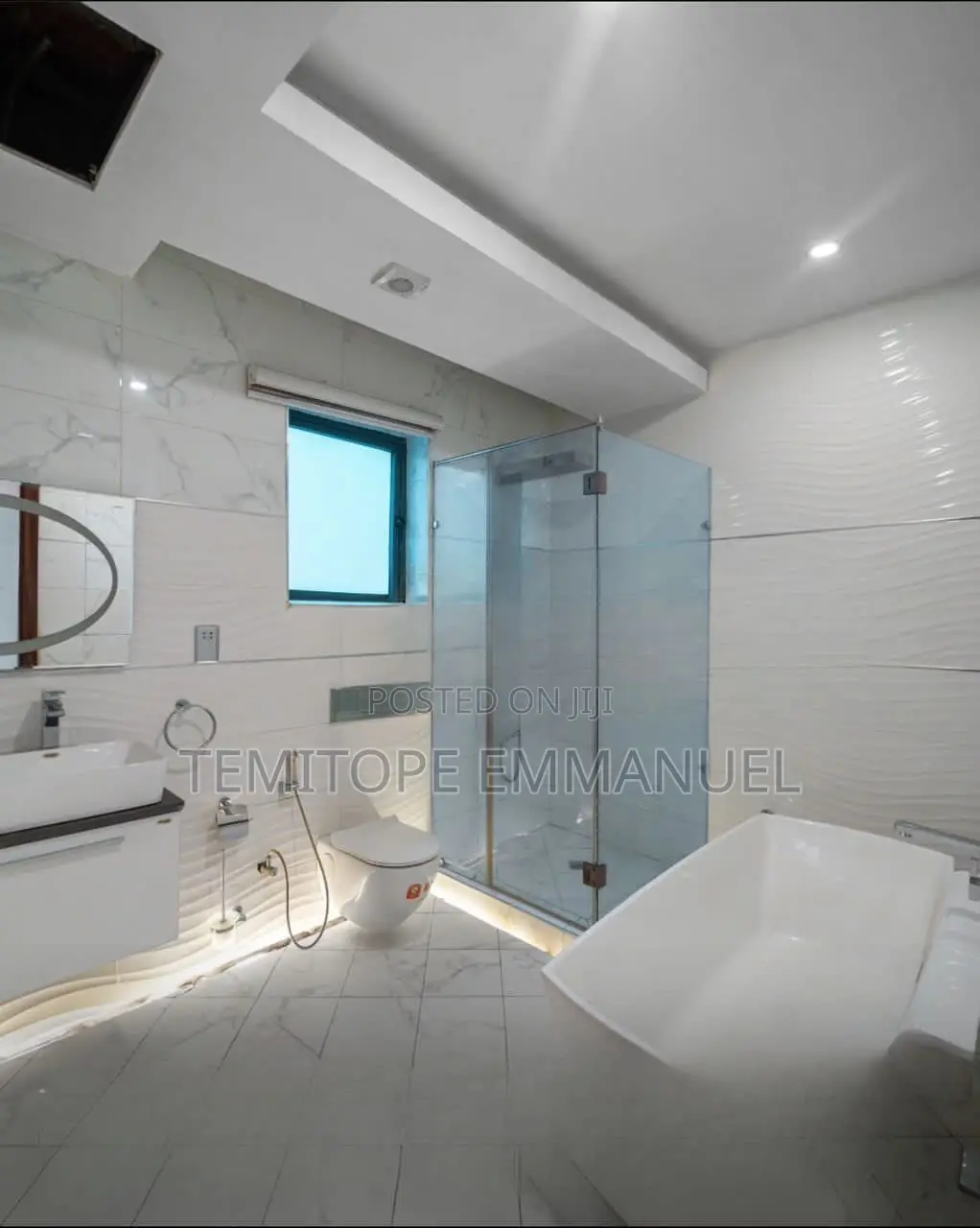 Furnished 6bdrm Duplex in Banana Island for sale