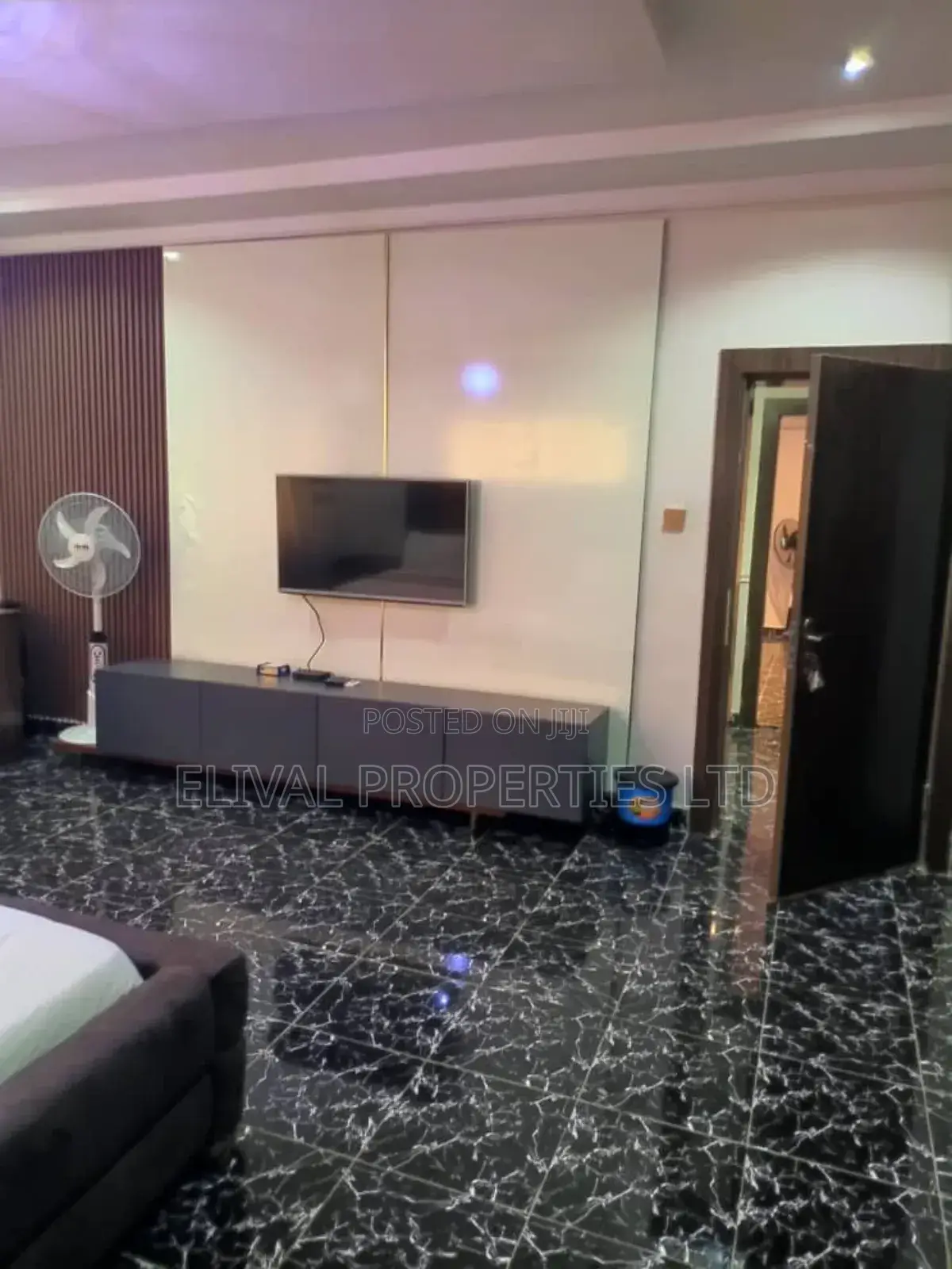 3 Bedroom Luxury Serviced Apartment
