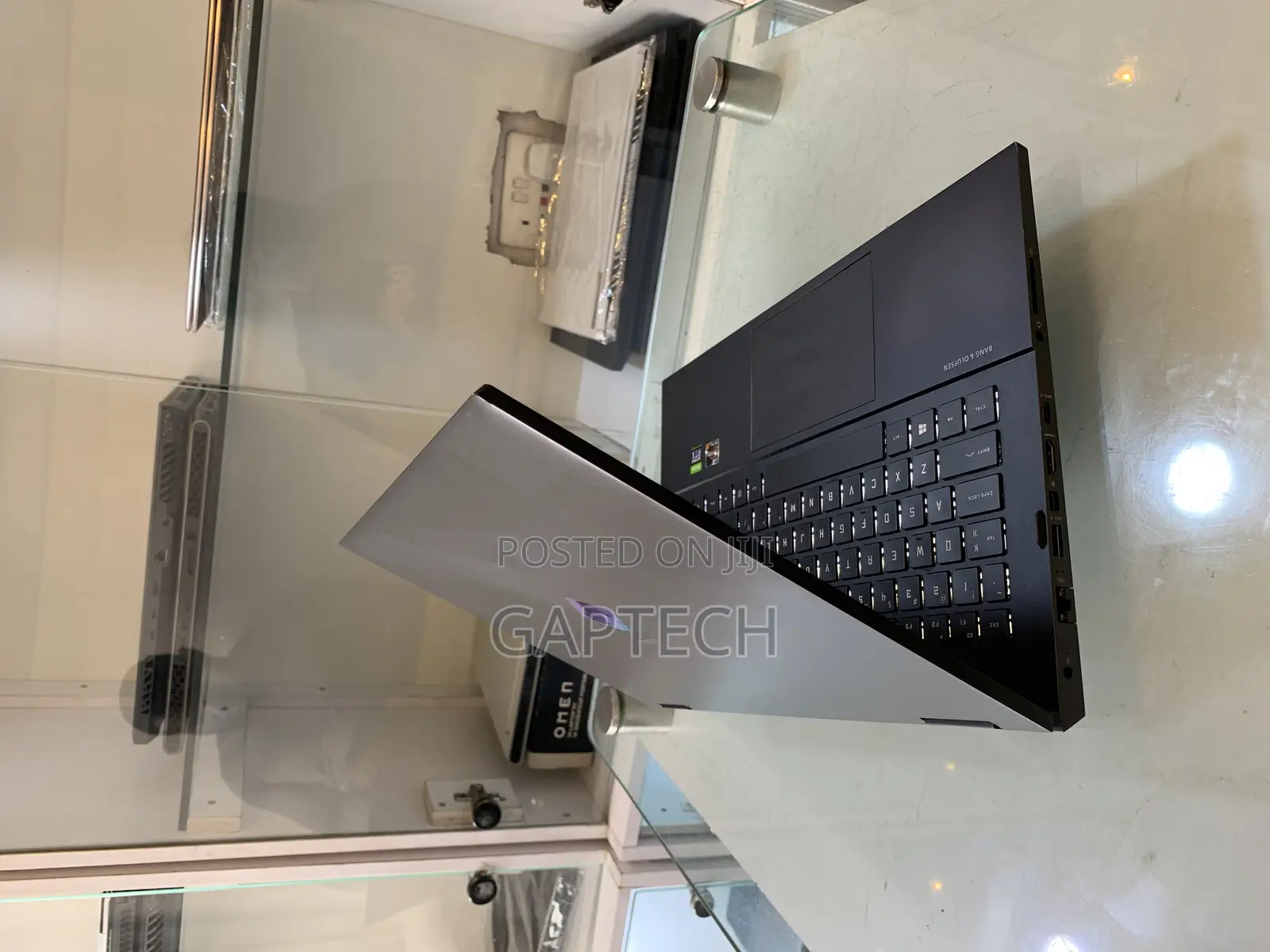 Laptop HP Omen 16 16GB AMD Ryzen 7 SSD 512GB