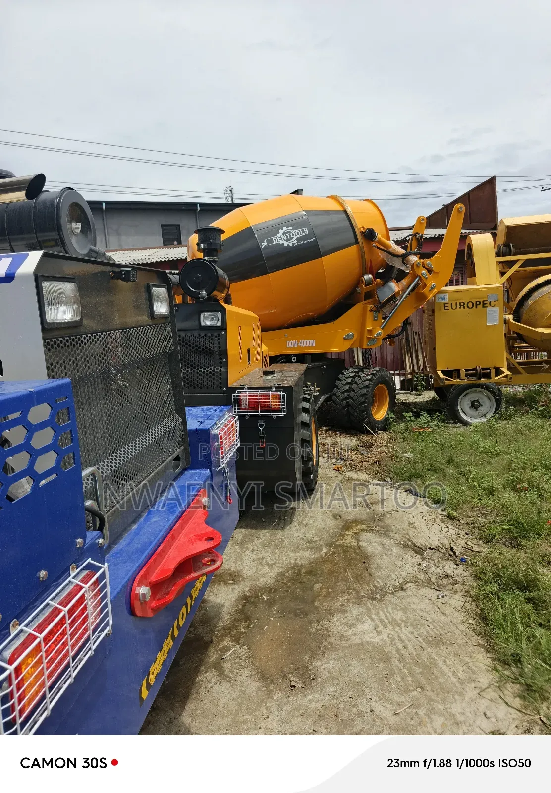 Mobile Self Load Concrete Mixer 4cubic