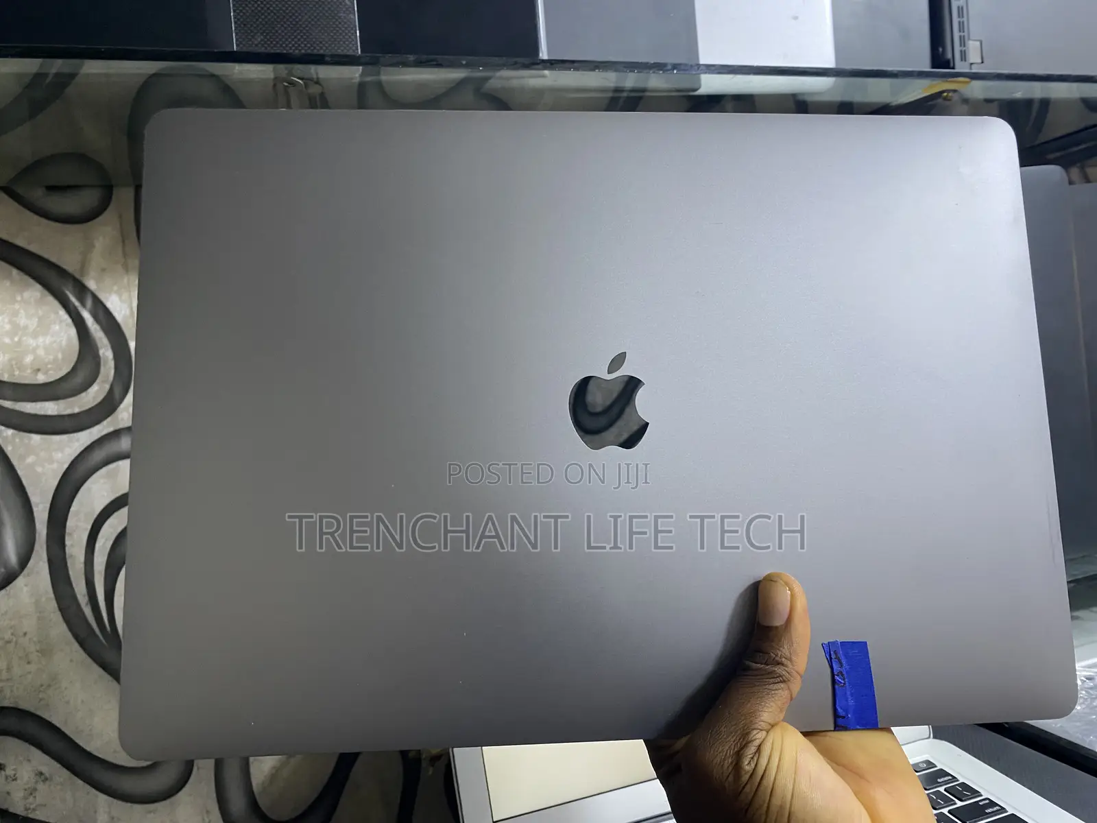 Laptop Apple MacBook Pro 2019 16GB Intel Core I7 SSD 512GB
