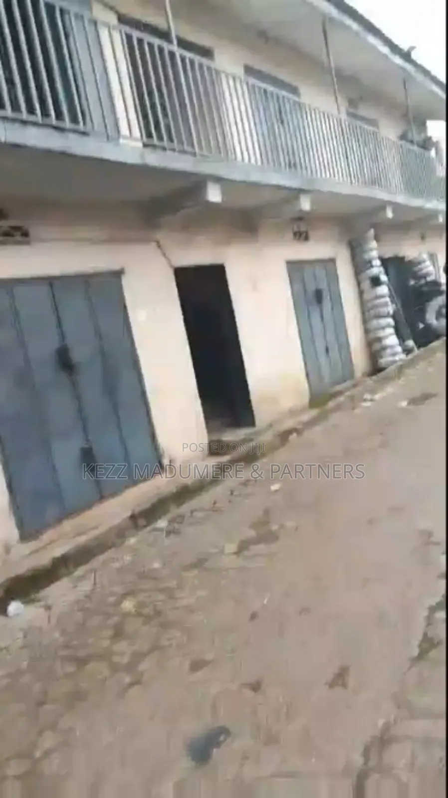 20bdrm Block of Flats in Okija Mile 1 Port for sale