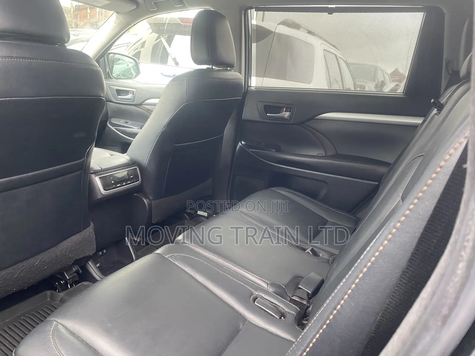 Toyota Highlander XLE 4x2 V6 (3.5L 6cyl 8A) 2018 Black