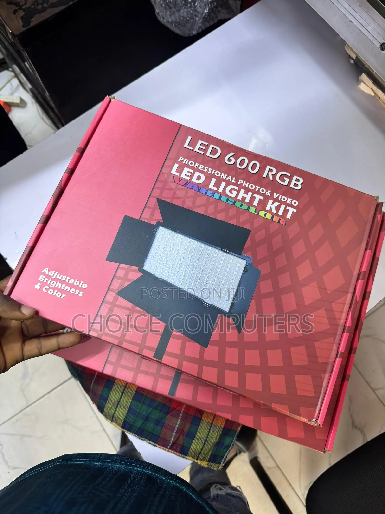 Led 600 Rgb Professional Photo & Video Led Light Kits