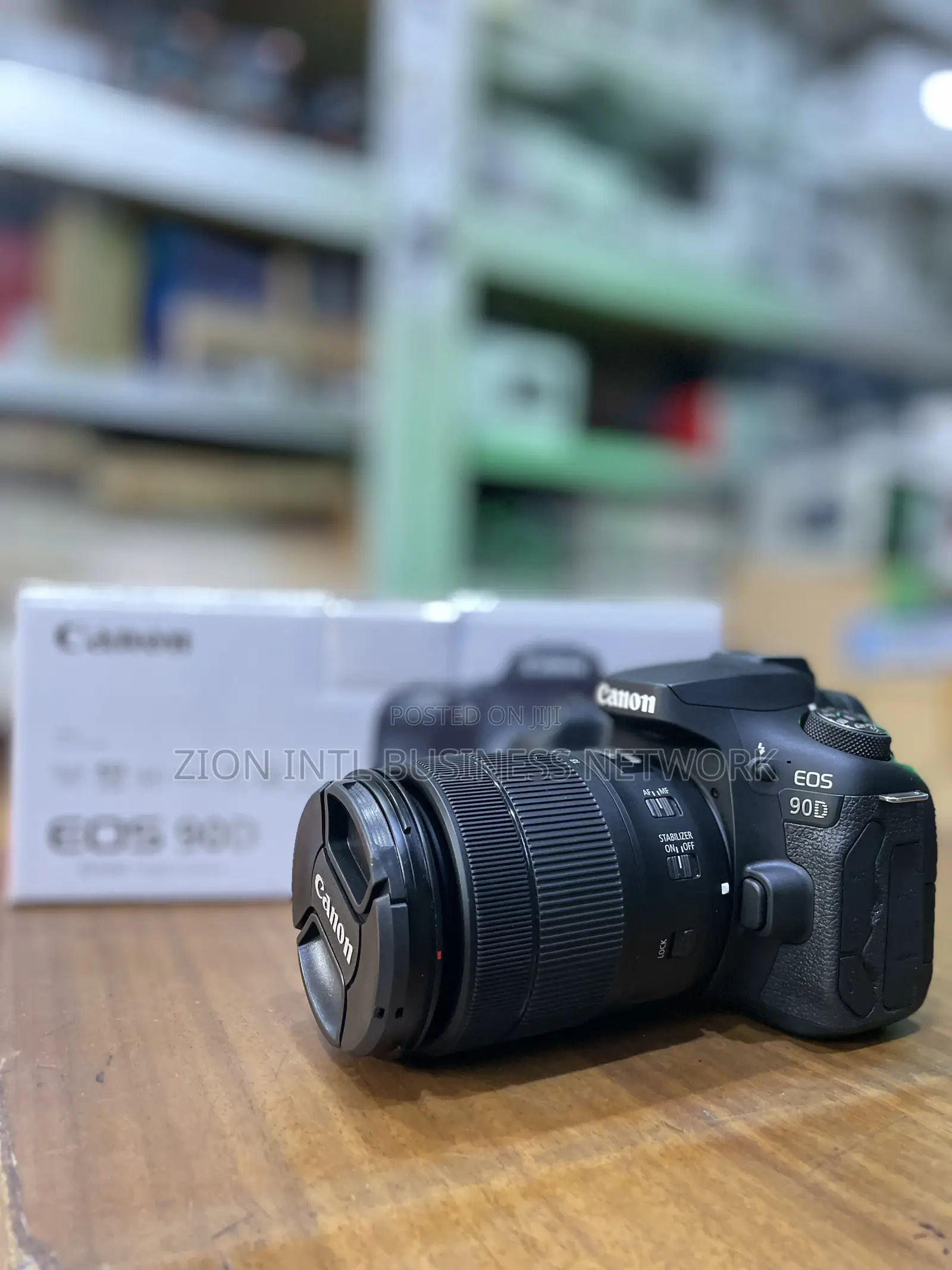 Canon 90d With Nano Lens 18-135mm