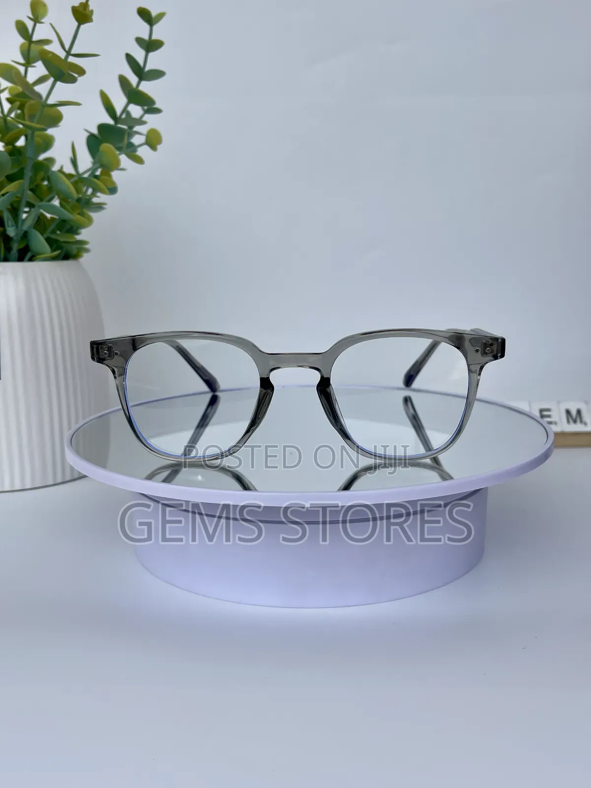 Trendy Anti-Blue Light Glasses - No More Eye Strain!