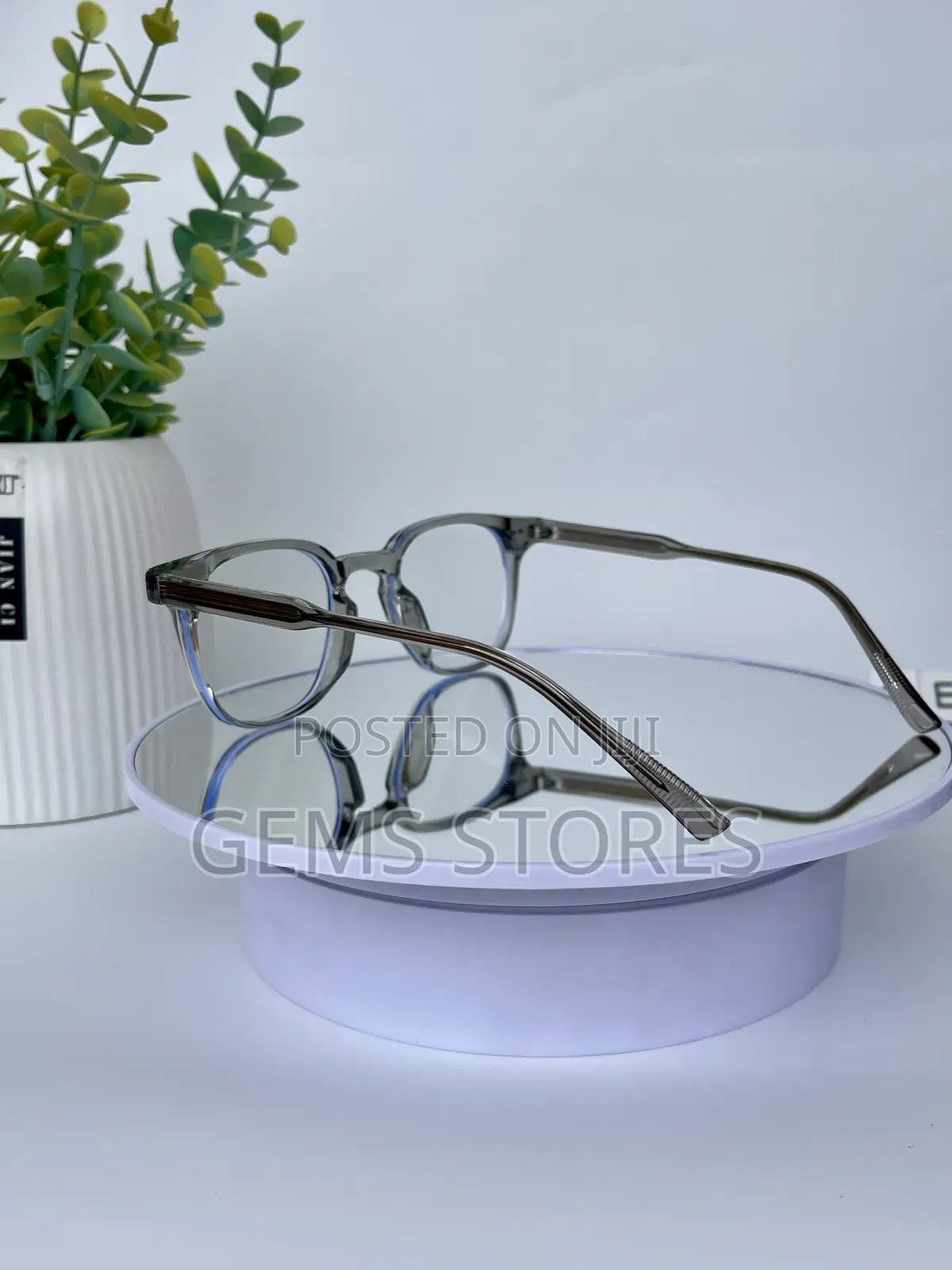 Trendy Anti-Blue Light Glasses - No More Eye Strain!