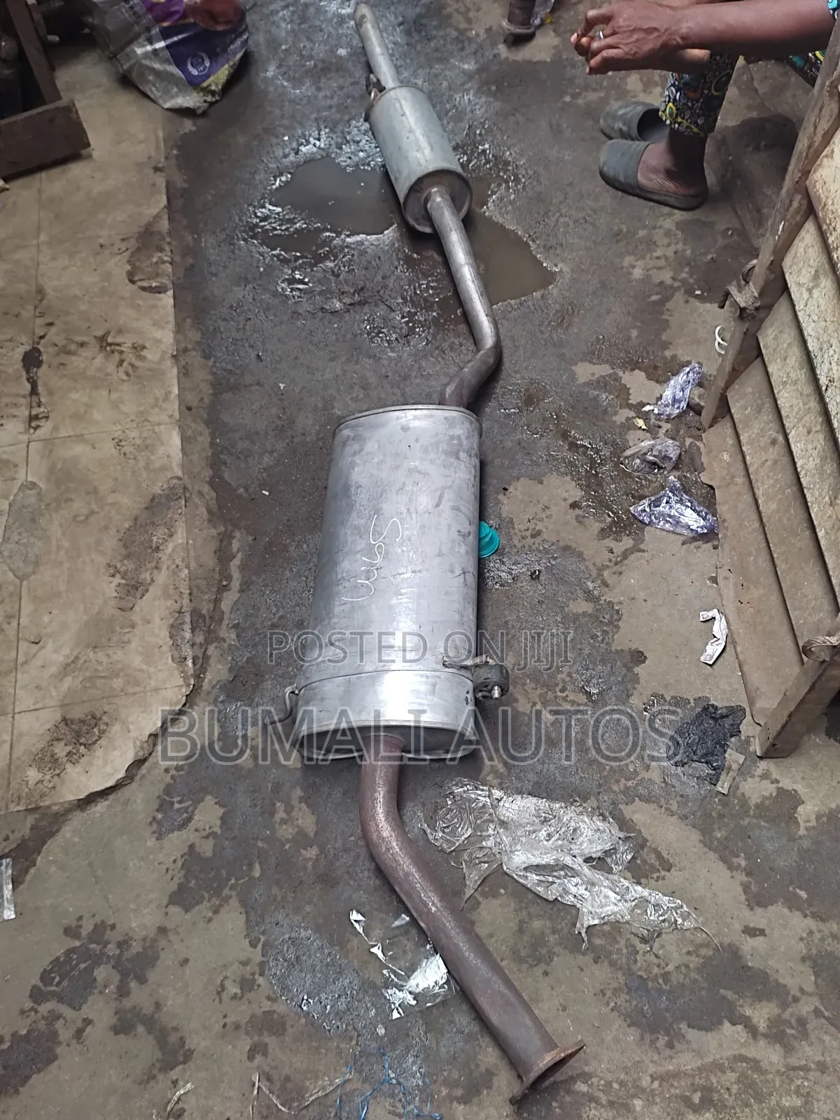 Exhaust Silencer Complete Pot Toyota Sienna 1998-2000 Model