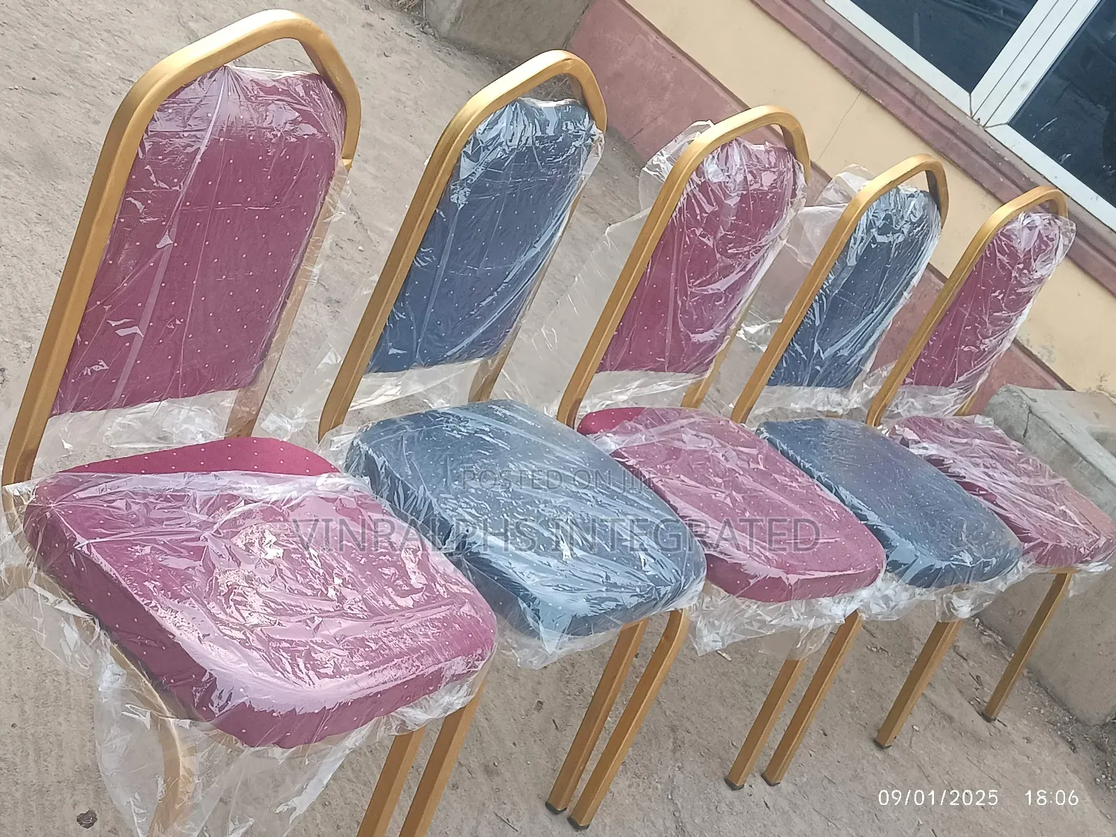 Banquet Chairs With Back Guard