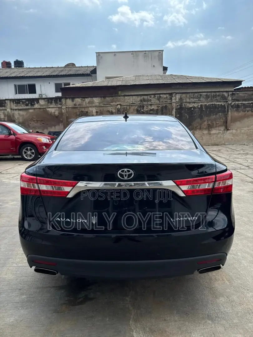 Toyota Avalon Limited 4dr Sedan (3.5L 6cyl 6A) 2014 Black