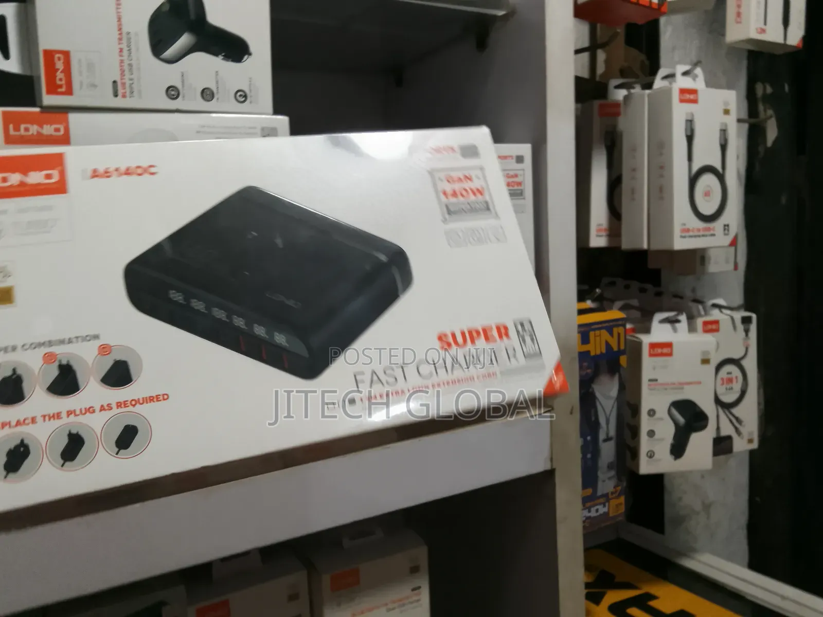 Ldnio Gan Super Fast Desktop Charger - 140w