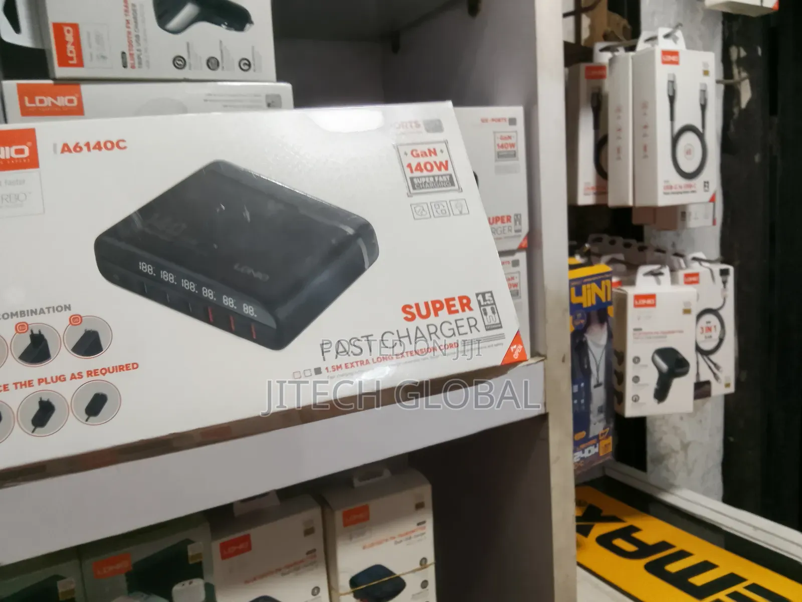 Ldnio Gan Super Fast Desktop Charger - 140w