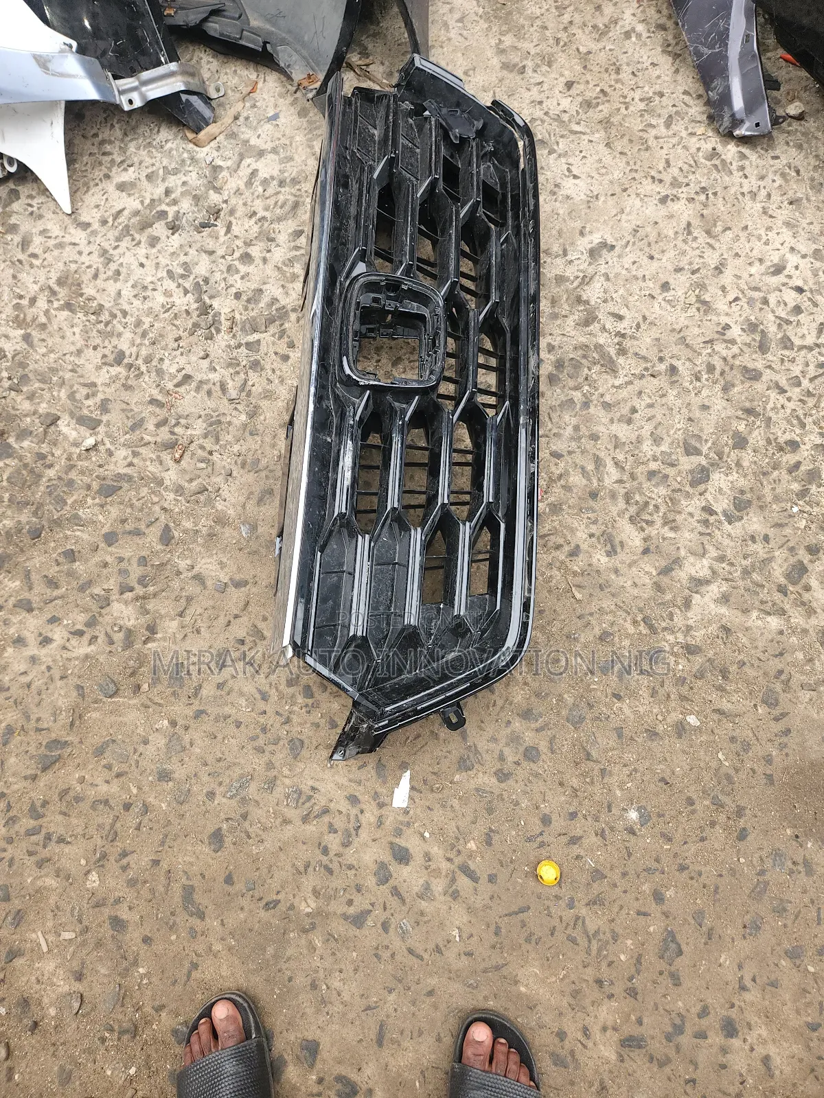 Front Grill Honda CRV 2024