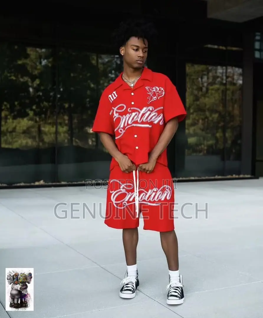 *High Quality Luxury “Mixed Emotion” Short Tracksuit🥶🥶!!