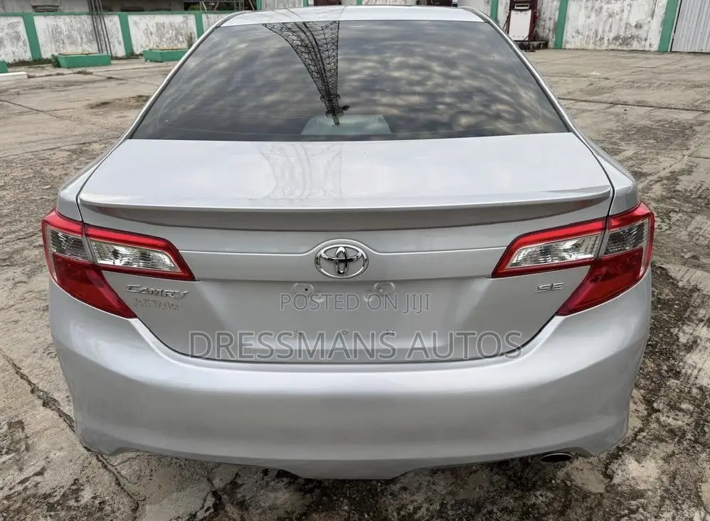 Toyota Camry 2013 Silver