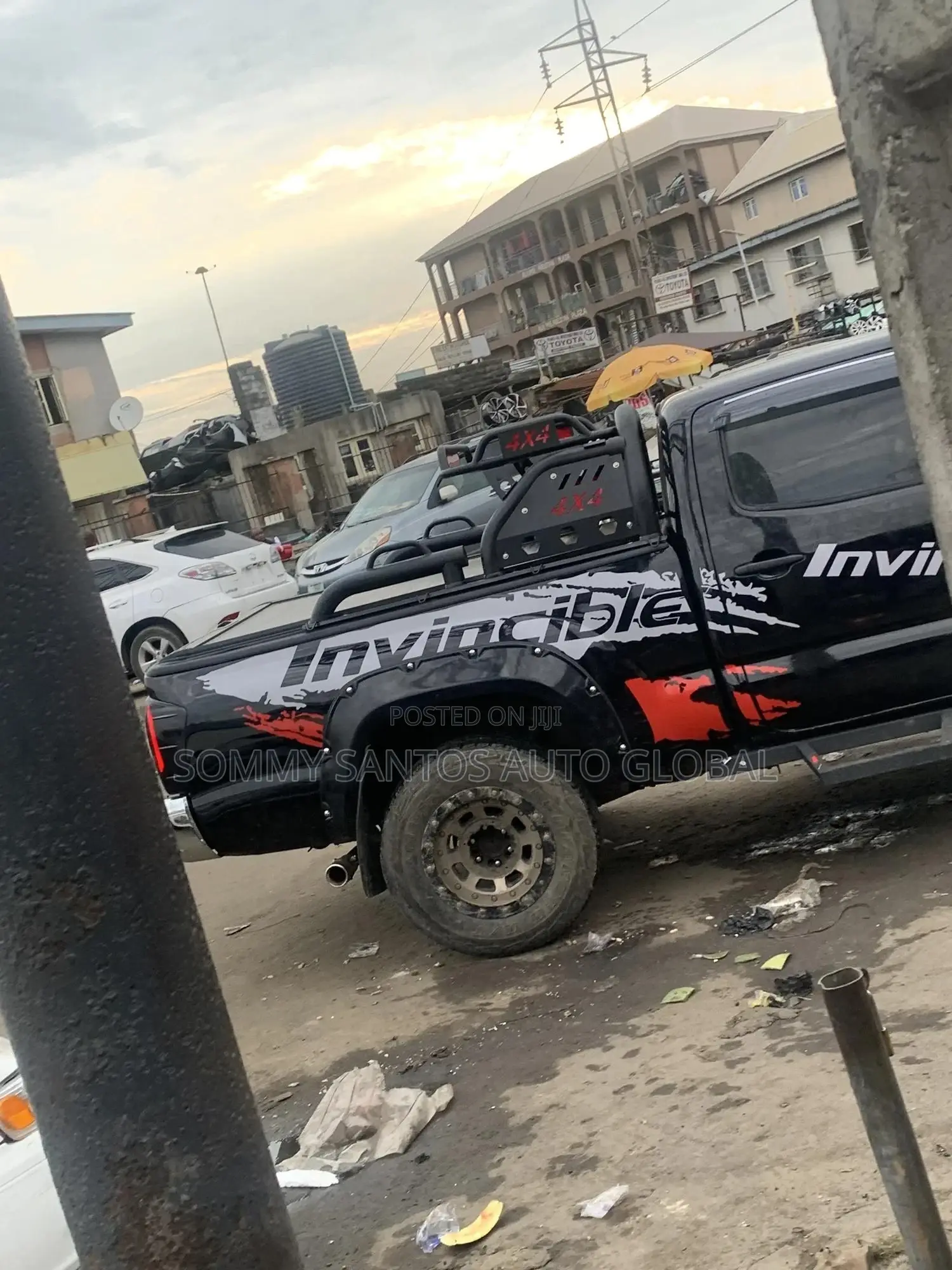 Booth Cover and Spoiler Toyota Hilux Available