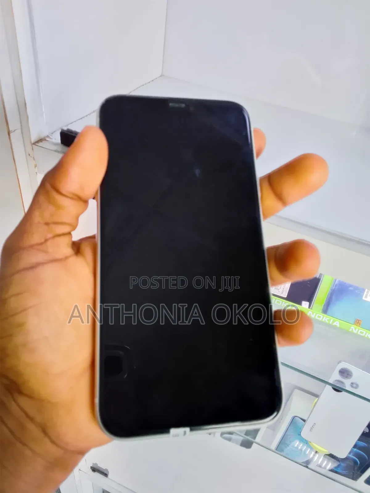 Apple iPhone 11 64 GB White