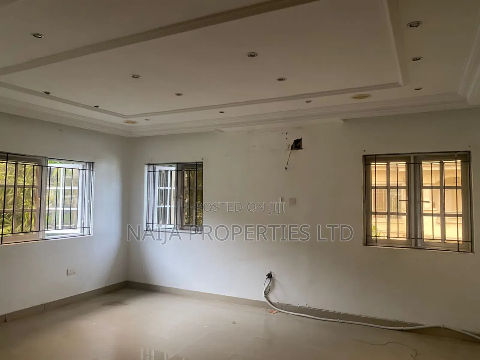 5bdrm Duplex in Carltongate, Lekki for sale