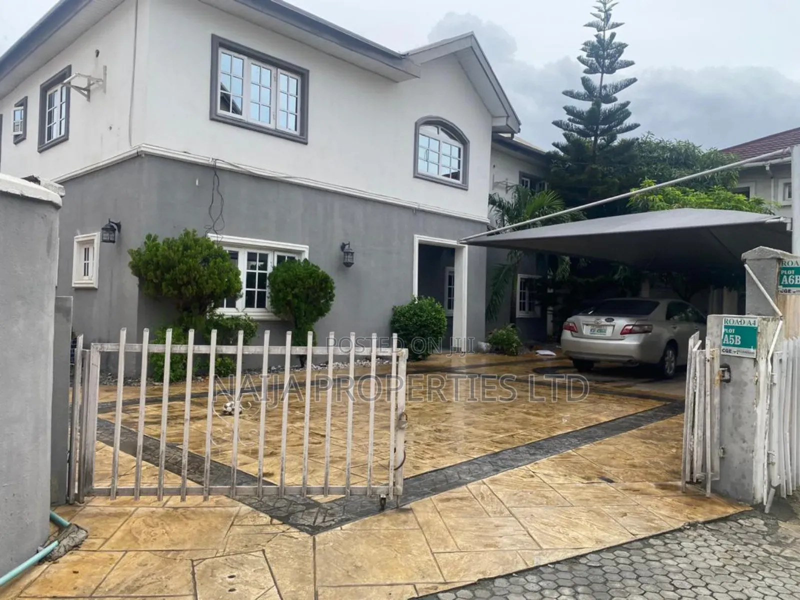 5bdrm Duplex in Carltongate, Lekki for sale