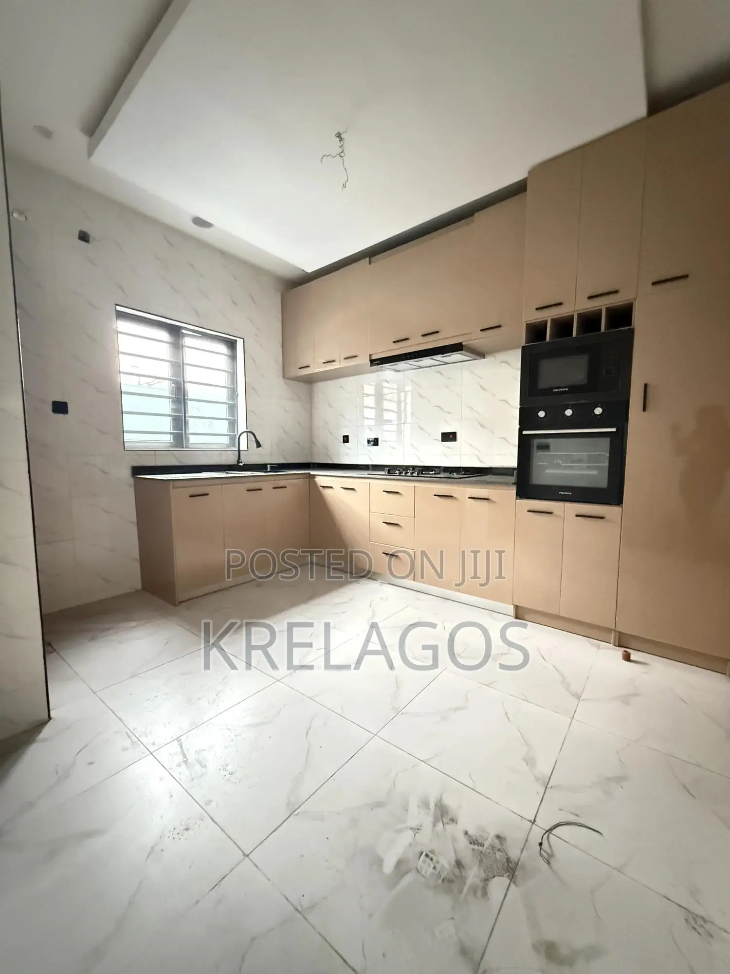4bdrm Duplex in Sangotedo for sale