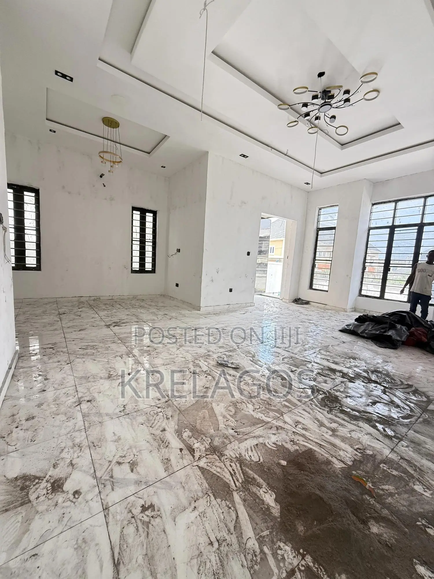 5bdrm Duplex in Sangotedo for sale