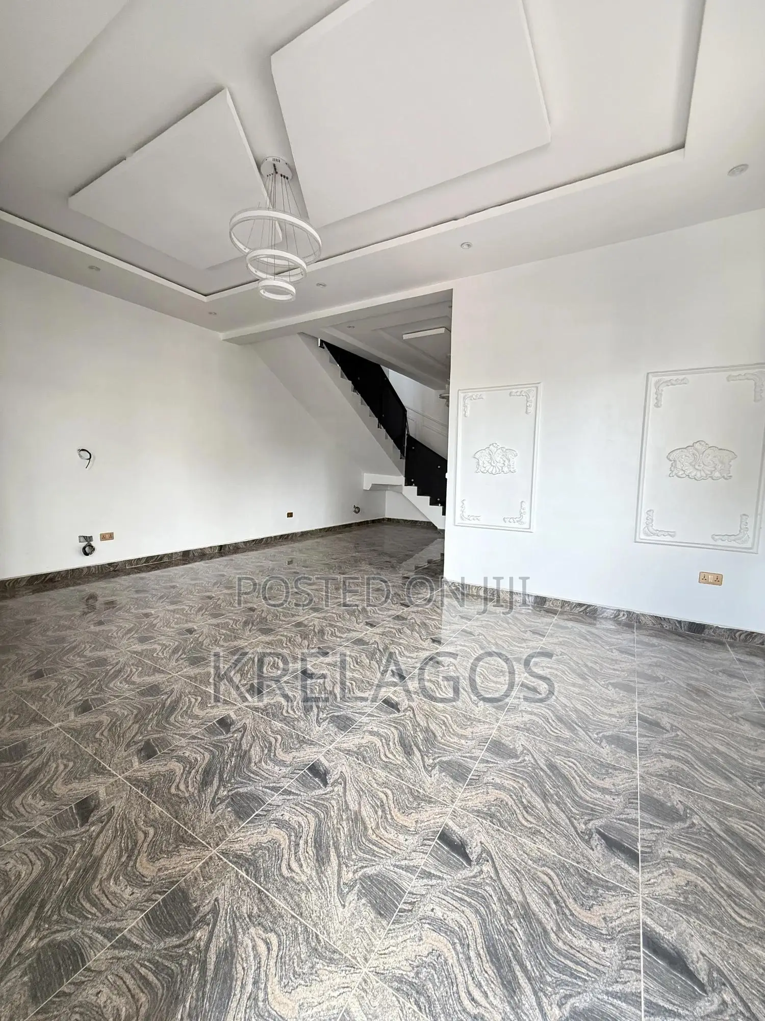 4bdrm Duplex in Sangotedo for sale