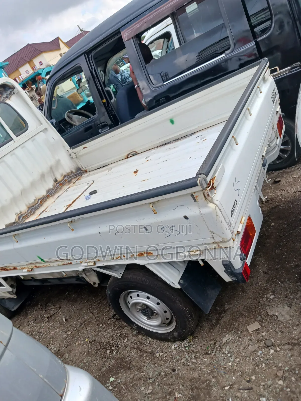 Daihatsu Hijet 2009 White