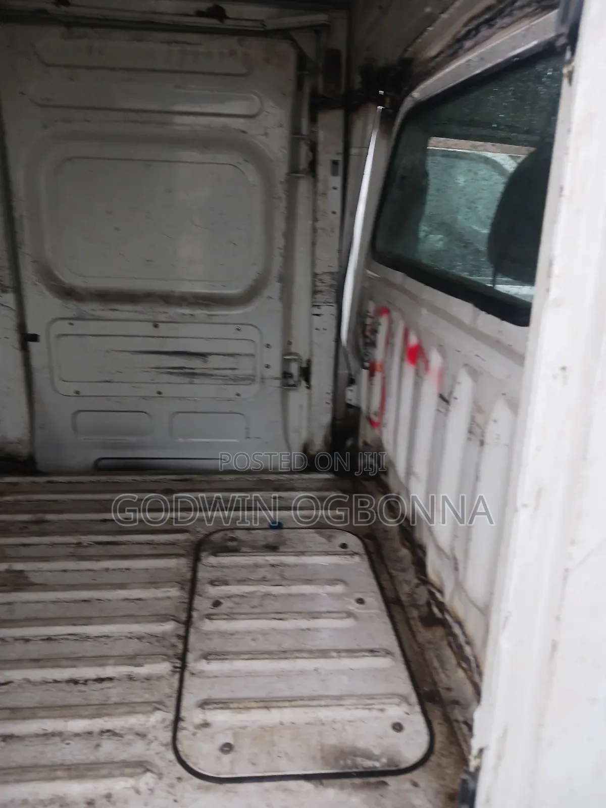 Daihatsu Hijet 2007 White