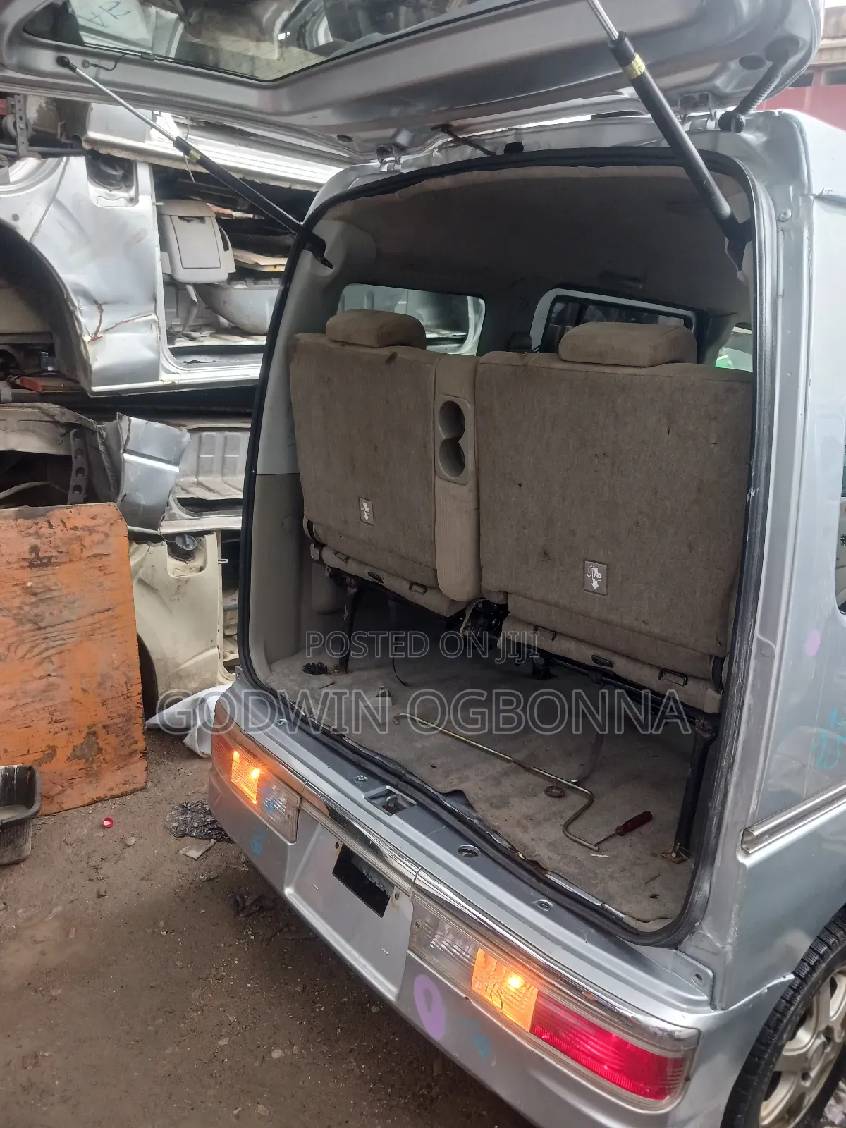 Daihatsu Hijet 2014 Silver