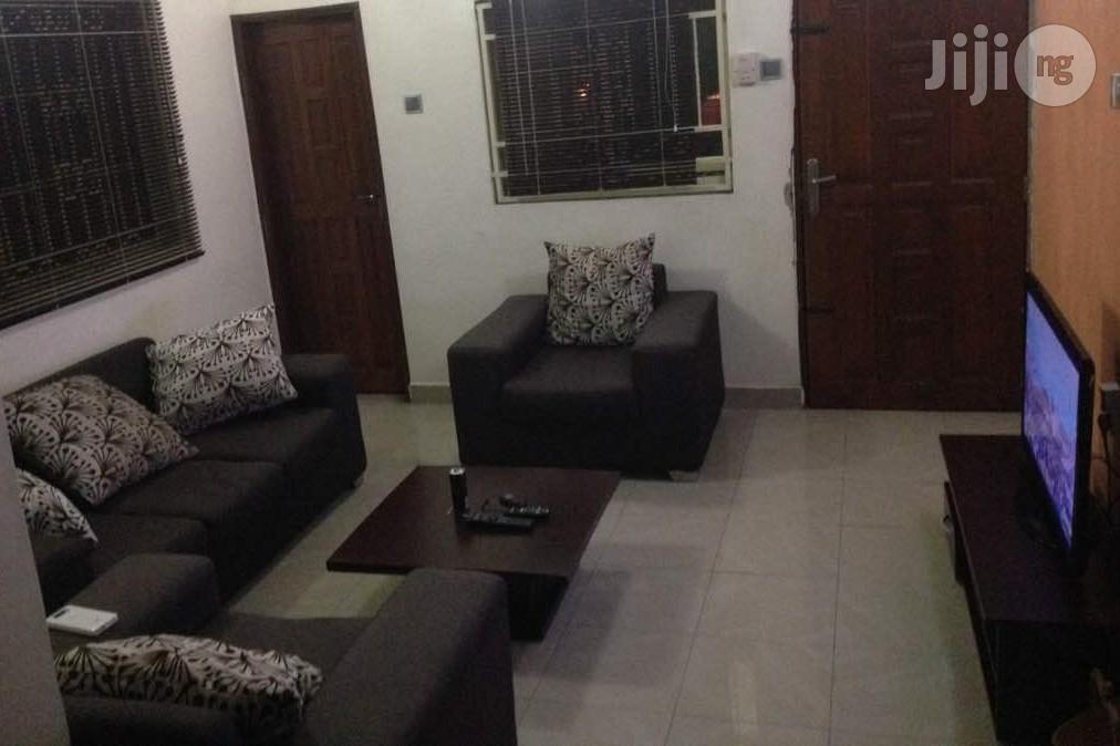 Laminating Floor Tiles