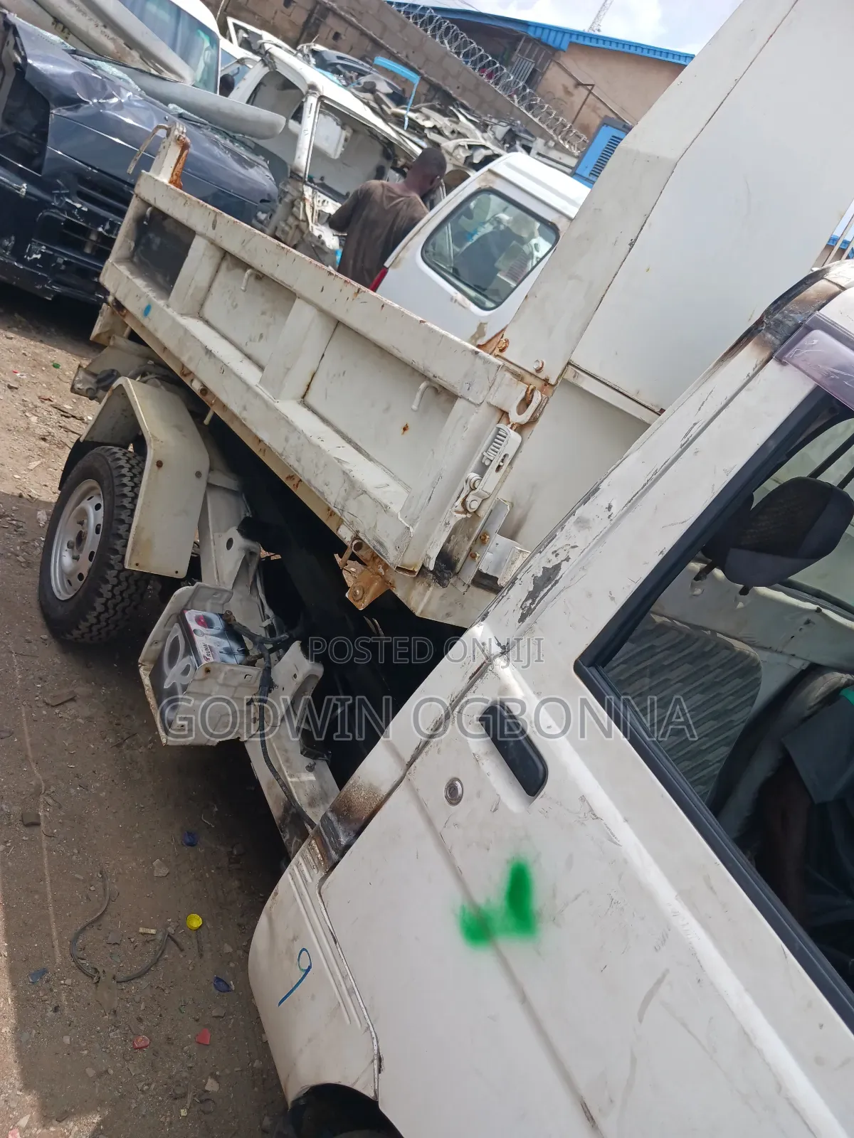 Daihatsu Hijet 2006 White