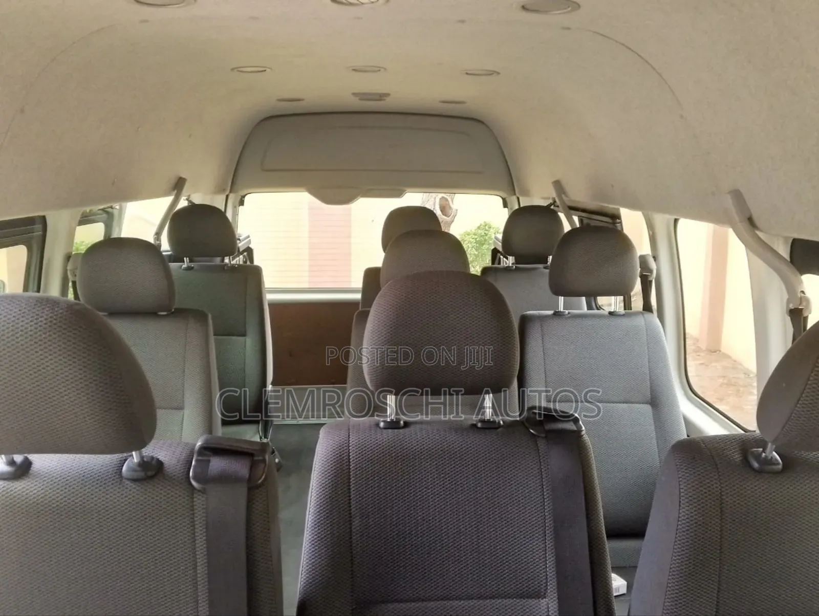 High Quality Certified Complete Executive Seats Hiace Bus