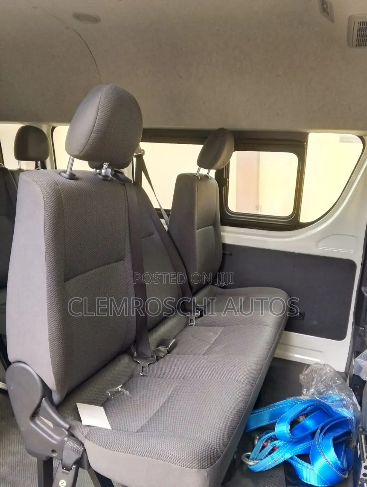 High Quality Certified Complete Executive Seats Hiace Bus
