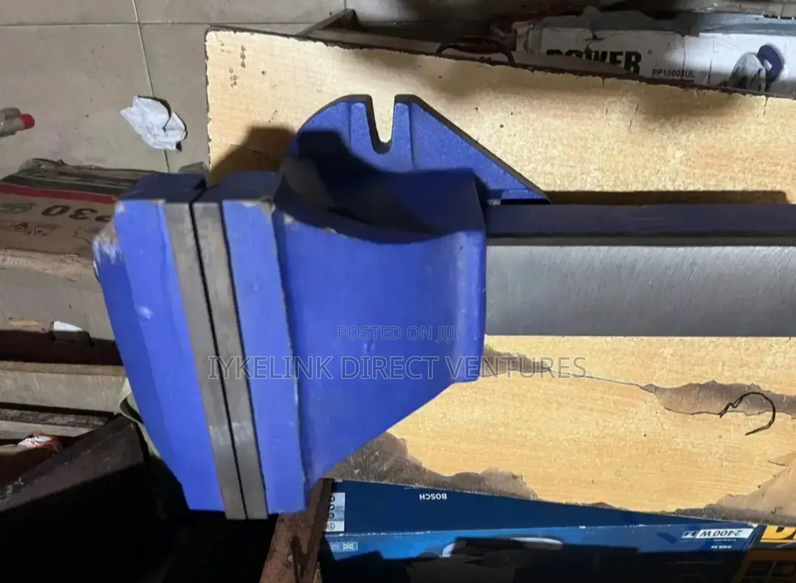 Bench Vice 8" (Industrial Bench Vice)