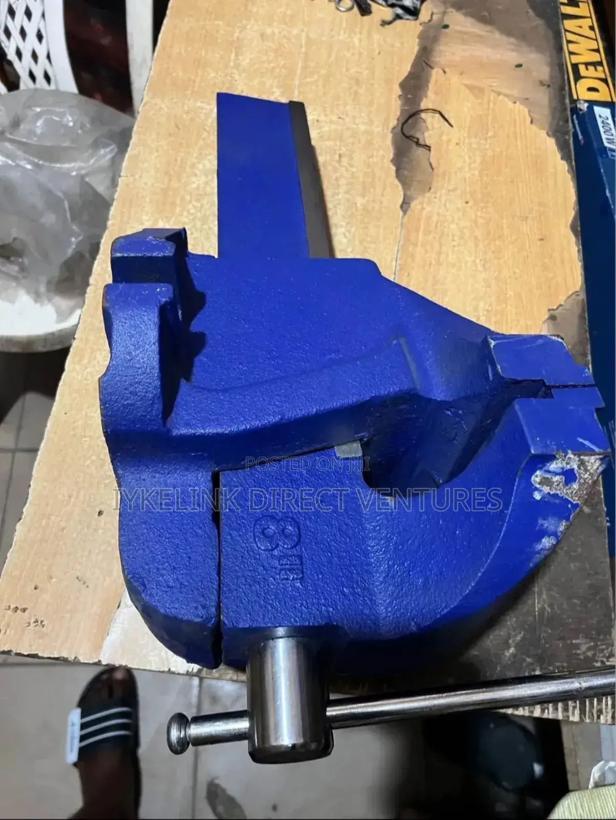 Bench Vice 8" (Industrial Bench Vice)