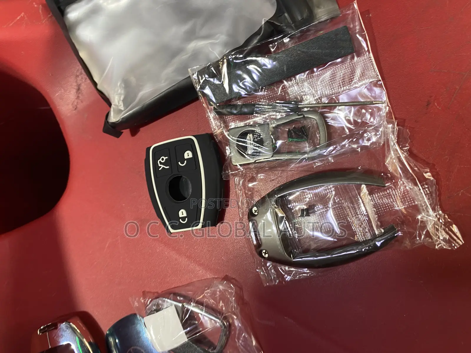 Iron Key Cover Or Key Poumch For Benz
